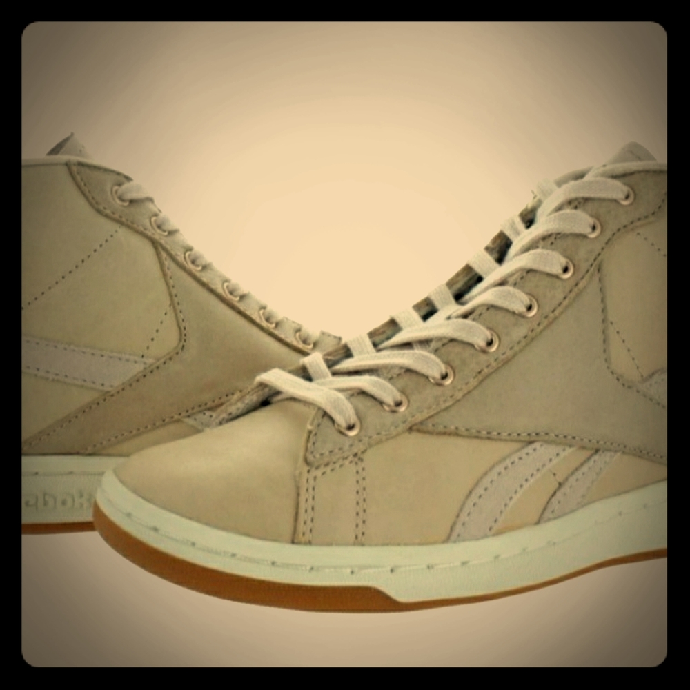 Rose Leather Classic Reebok